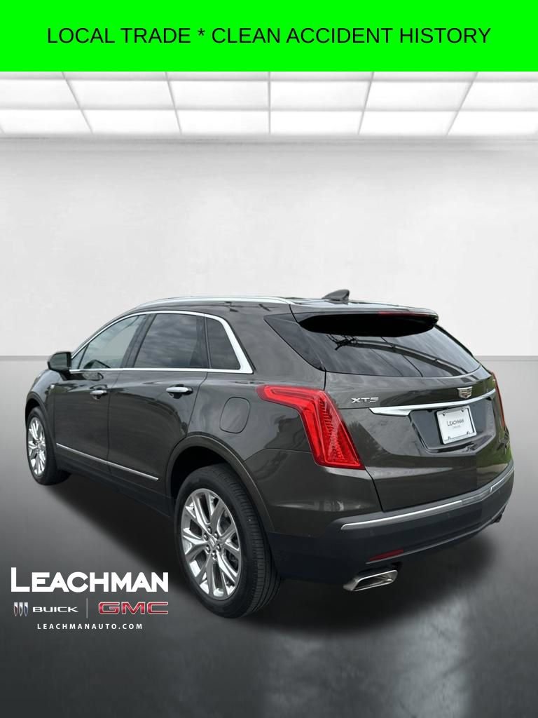 Used 2019 Cadillac XT5 Luxury w/ Advanced Security Package FWD image 3