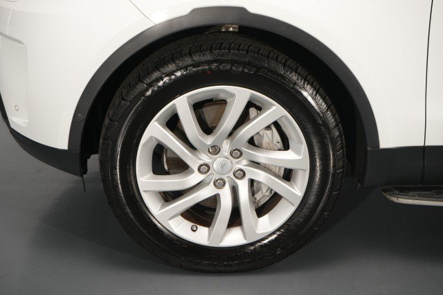 Used 2019 Land Rover Discovery HSE AWD/4WD image 21