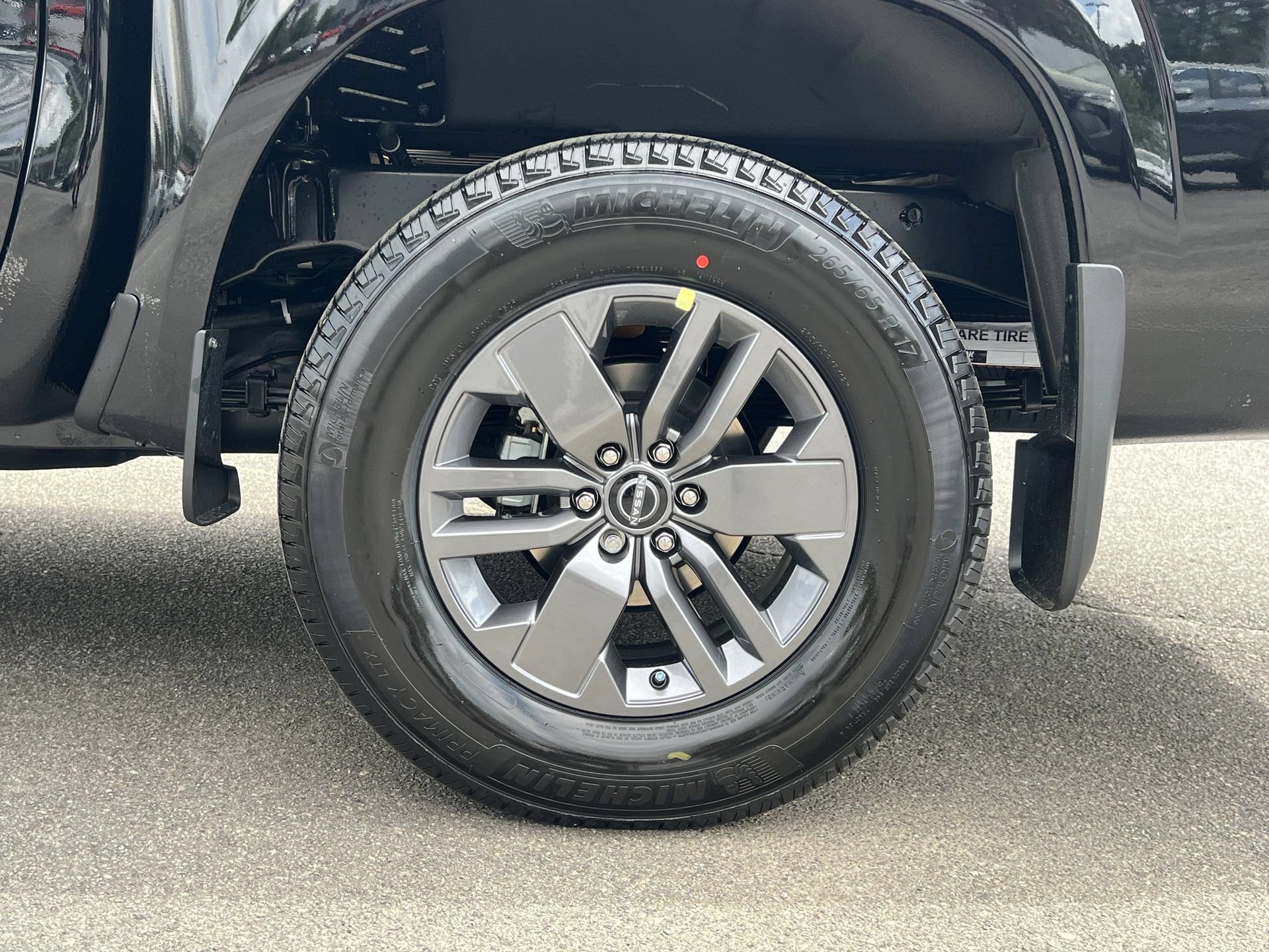 New 2026 Nissan Frontier SV w/ Tow Package AWD/4WD image 25