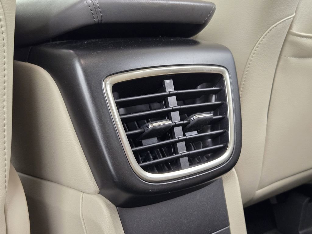Used 2018 Lincoln MKX Premiere FWD image 32
