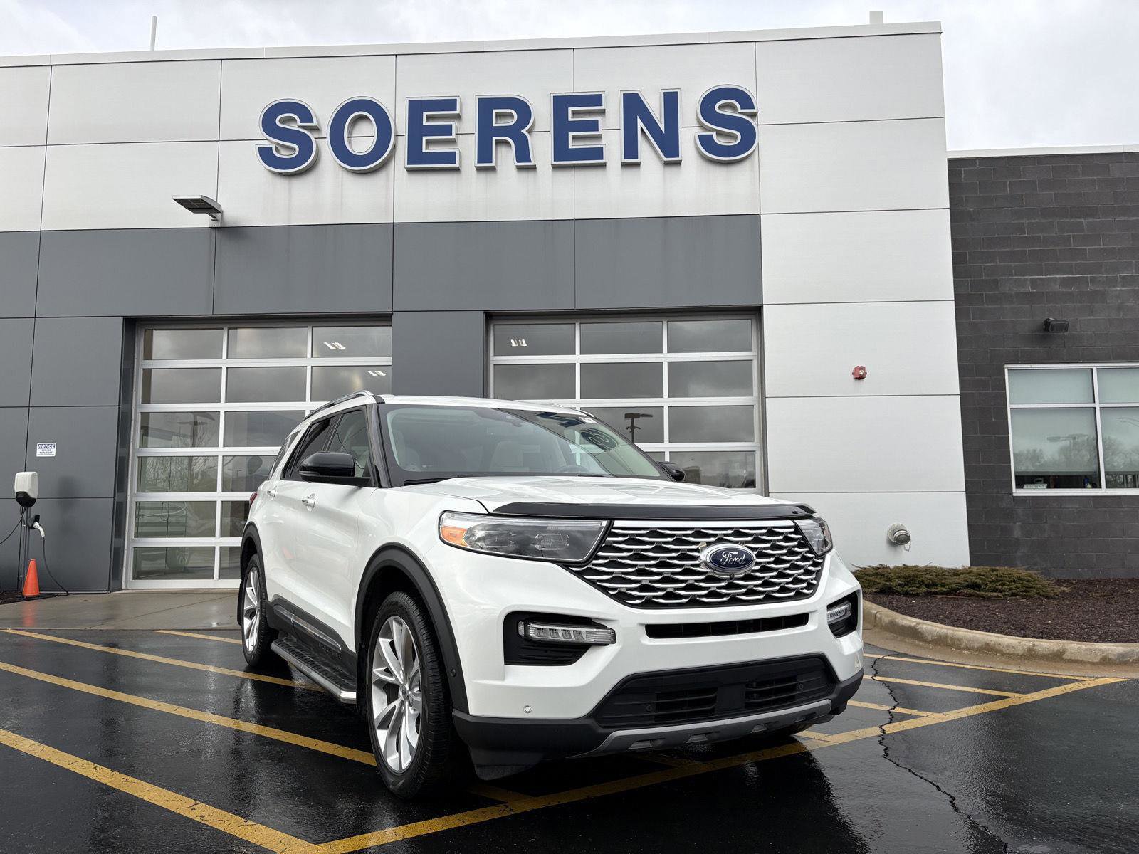 Used 2021 Ford Explorer Platinum image 1