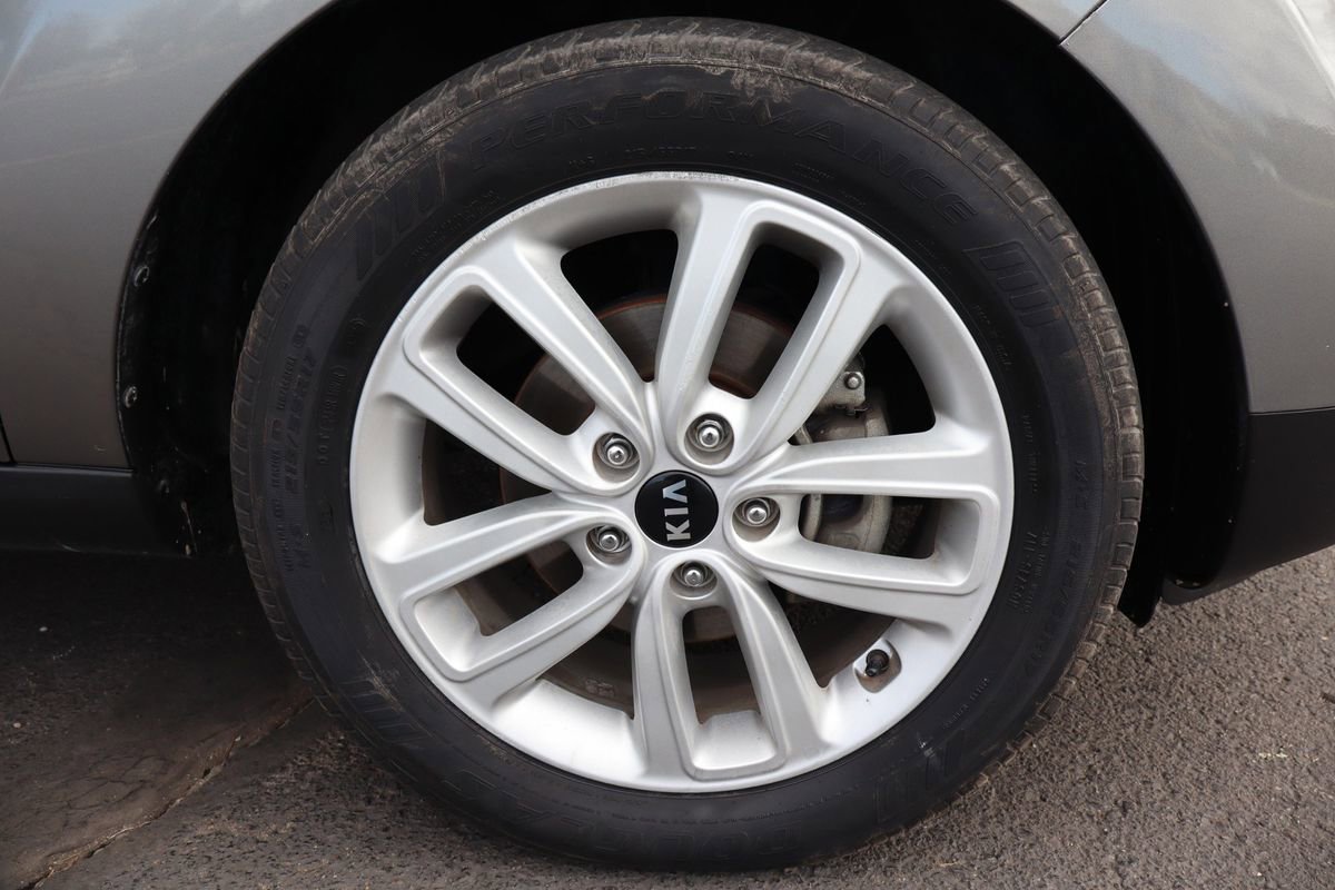 Used 2018 Kia Soul + FWD image 44