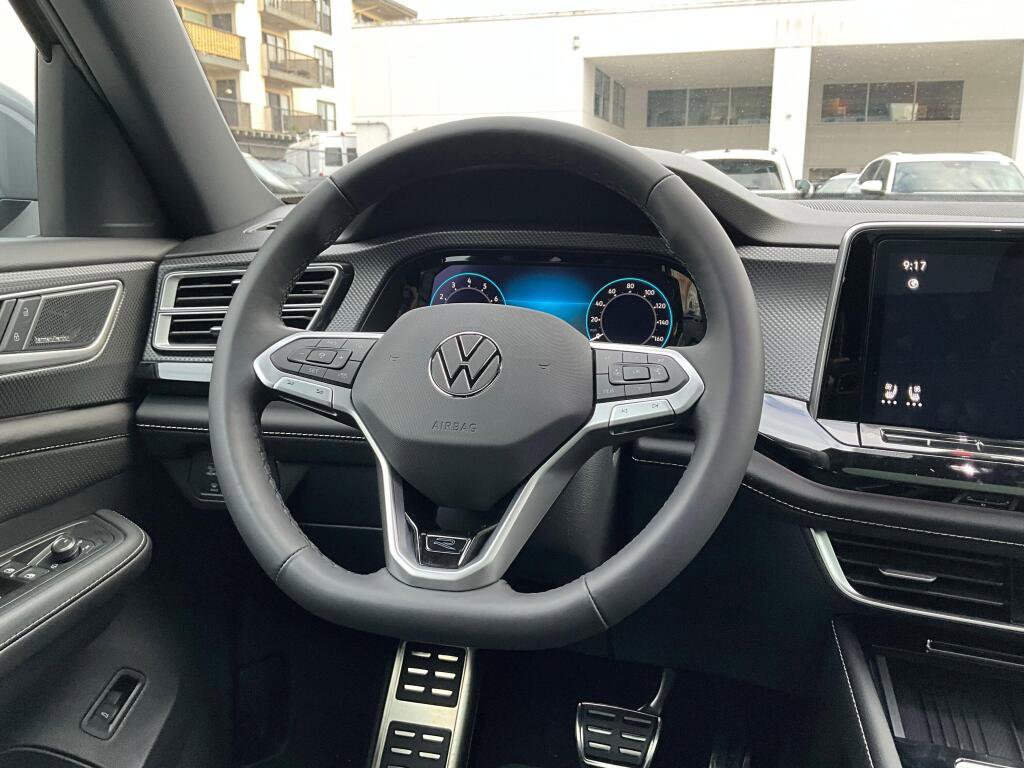 New 2026 Volkswagen Atlas Cross Sport SEL Premium R-Line image 20