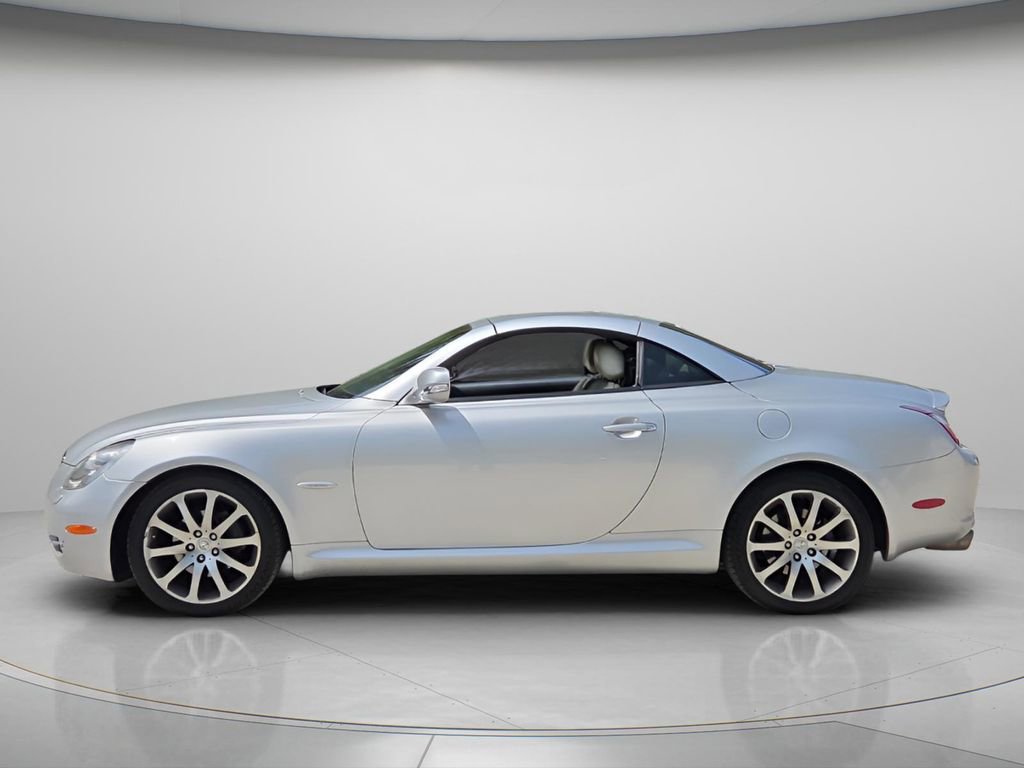 Used 2009 Lexus SC 430 Convertible image 3