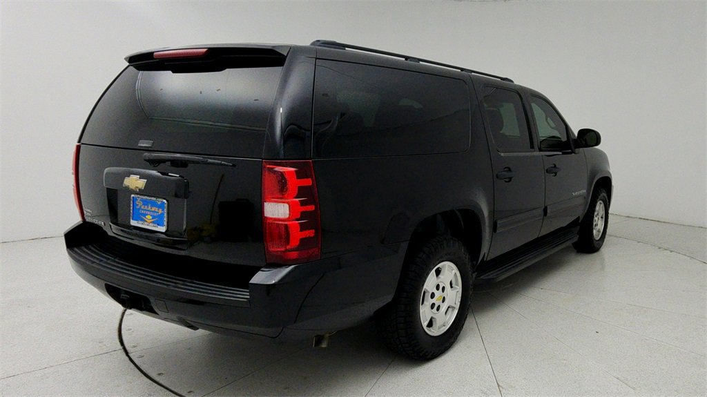 Used 2009 Chevrolet Suburban LS image 6