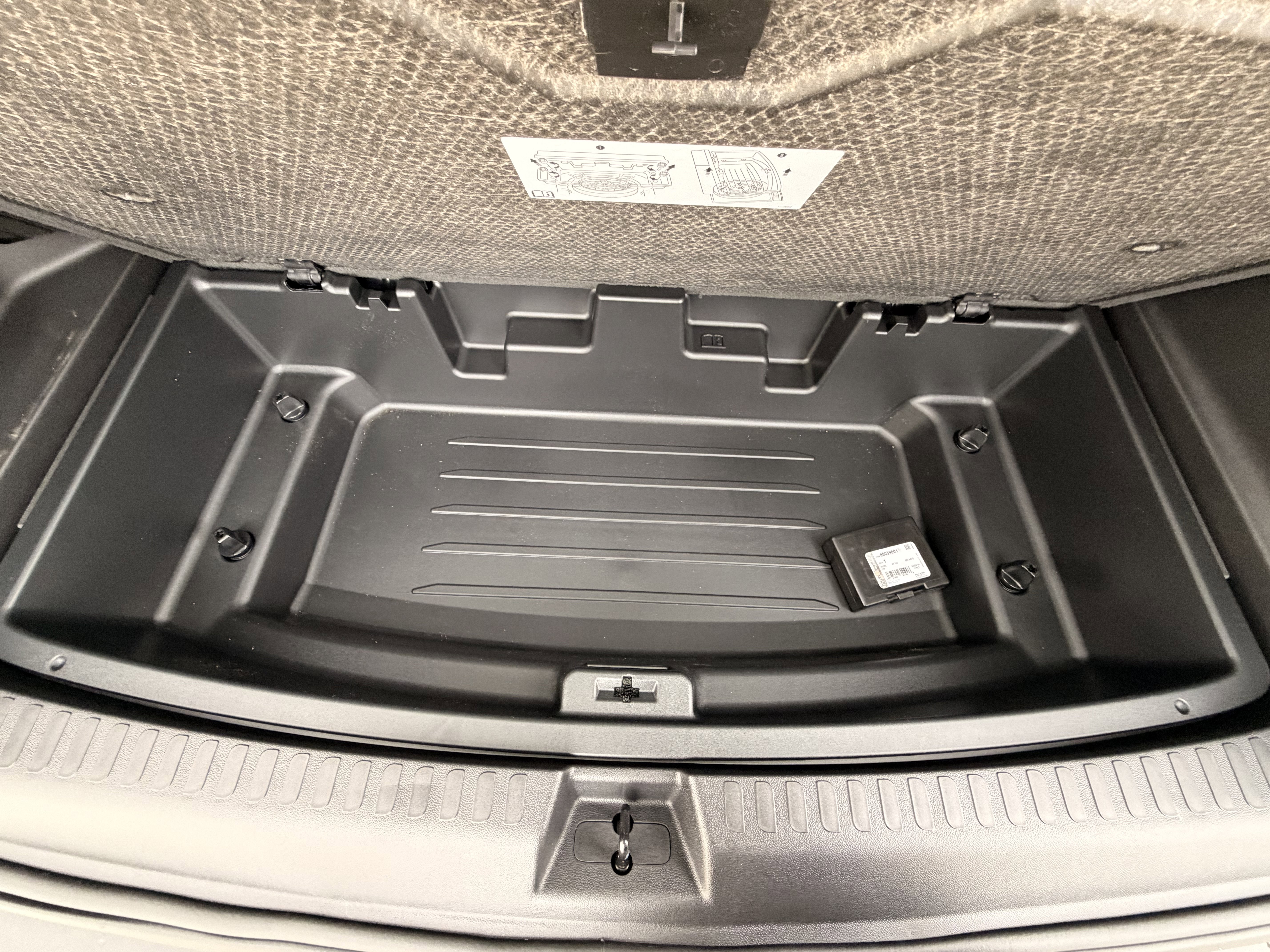 New 2026 GMC Acadia AT4 w/ Luxury Package image 12