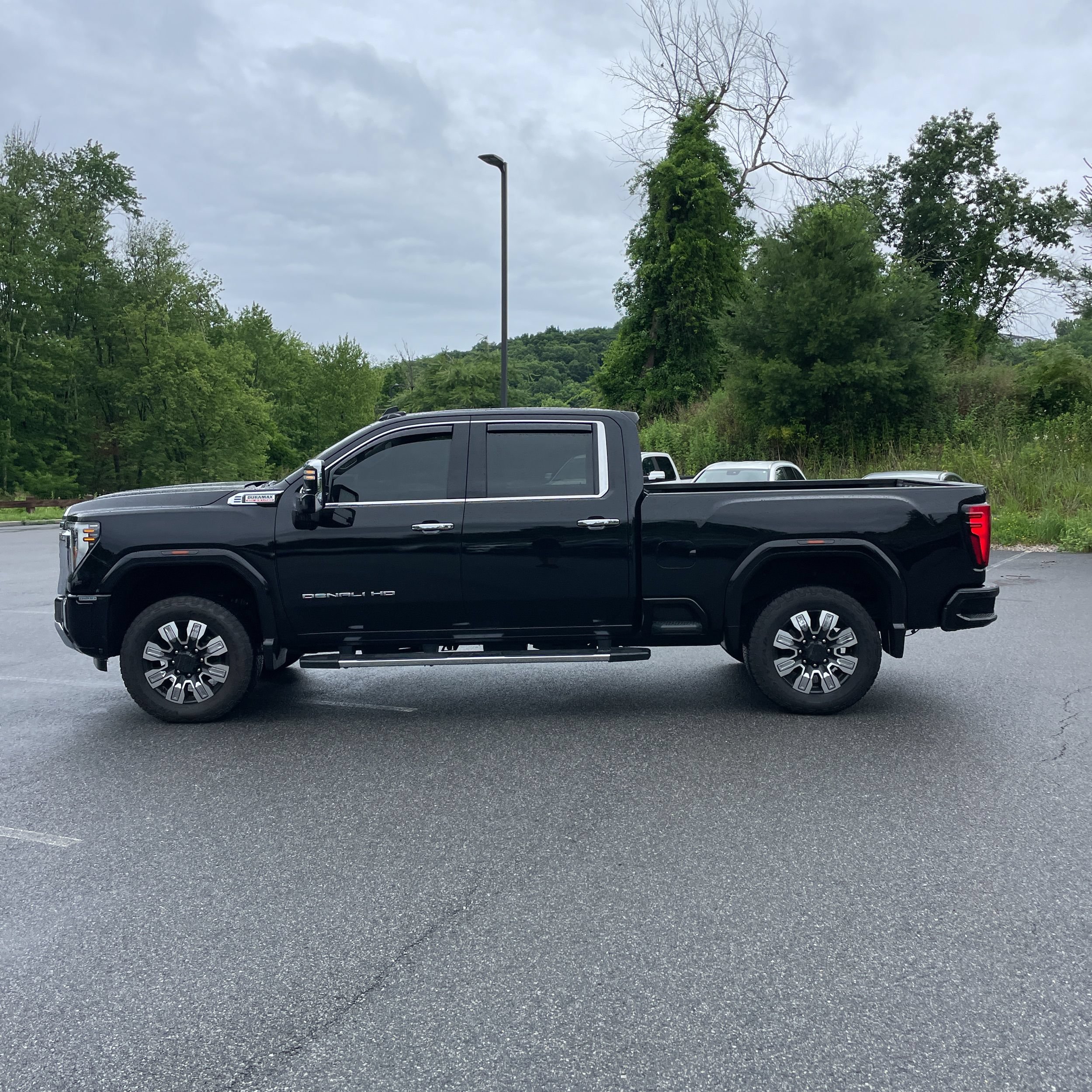 Used 2024 GMC Sierra 2500 Denali AWD/4WD image 7