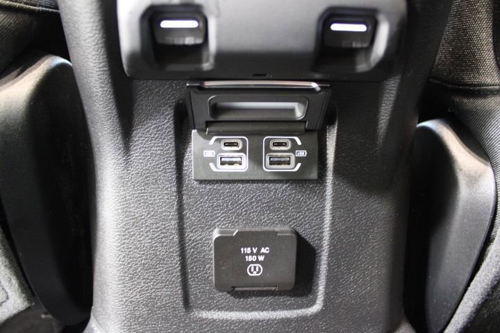 Used 2025 Jeep Wrangler Rubicon image 51