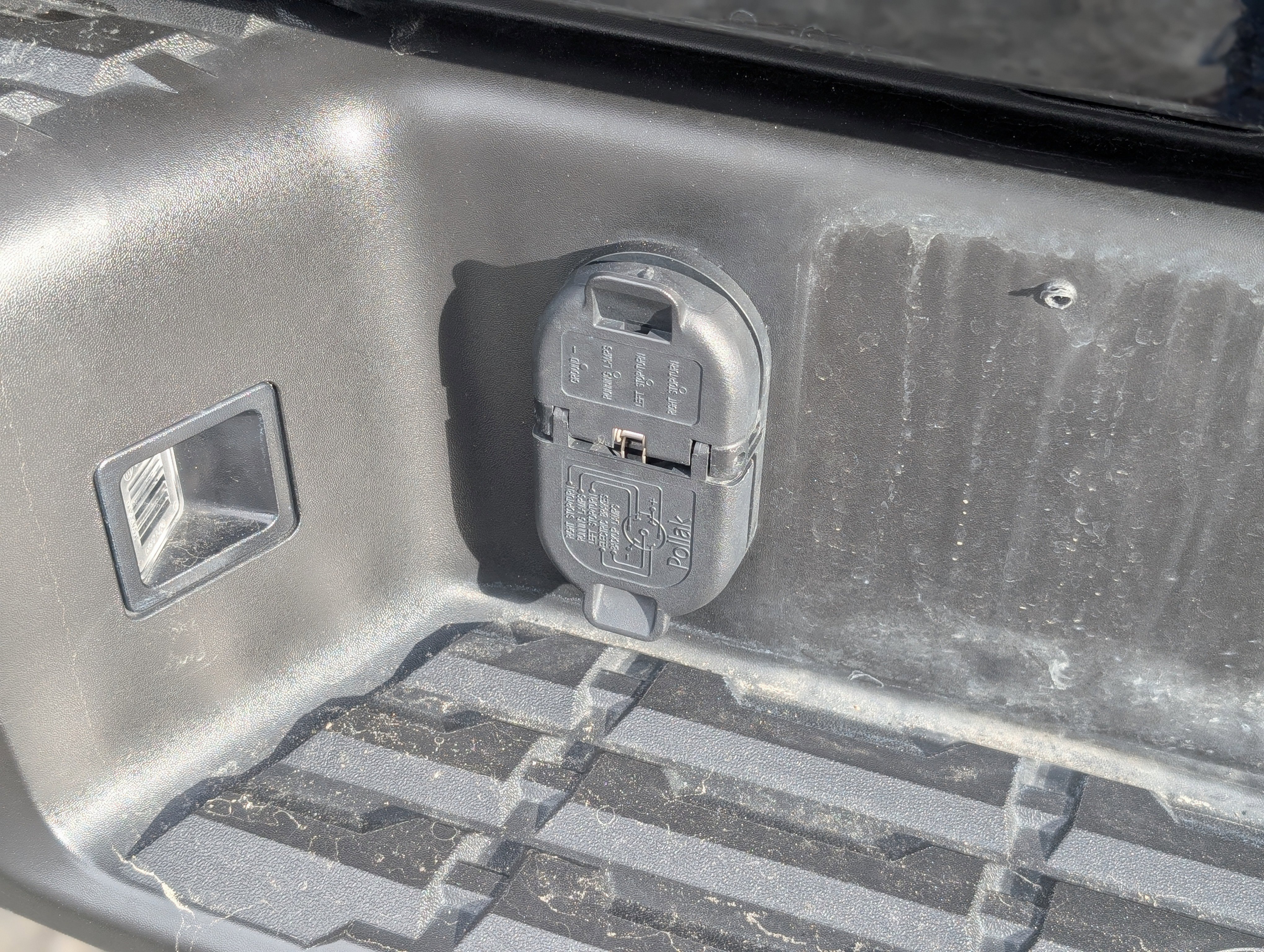 Used 2023 Nissan Frontier PRO-4X w/ Pro Convenience Package image 38