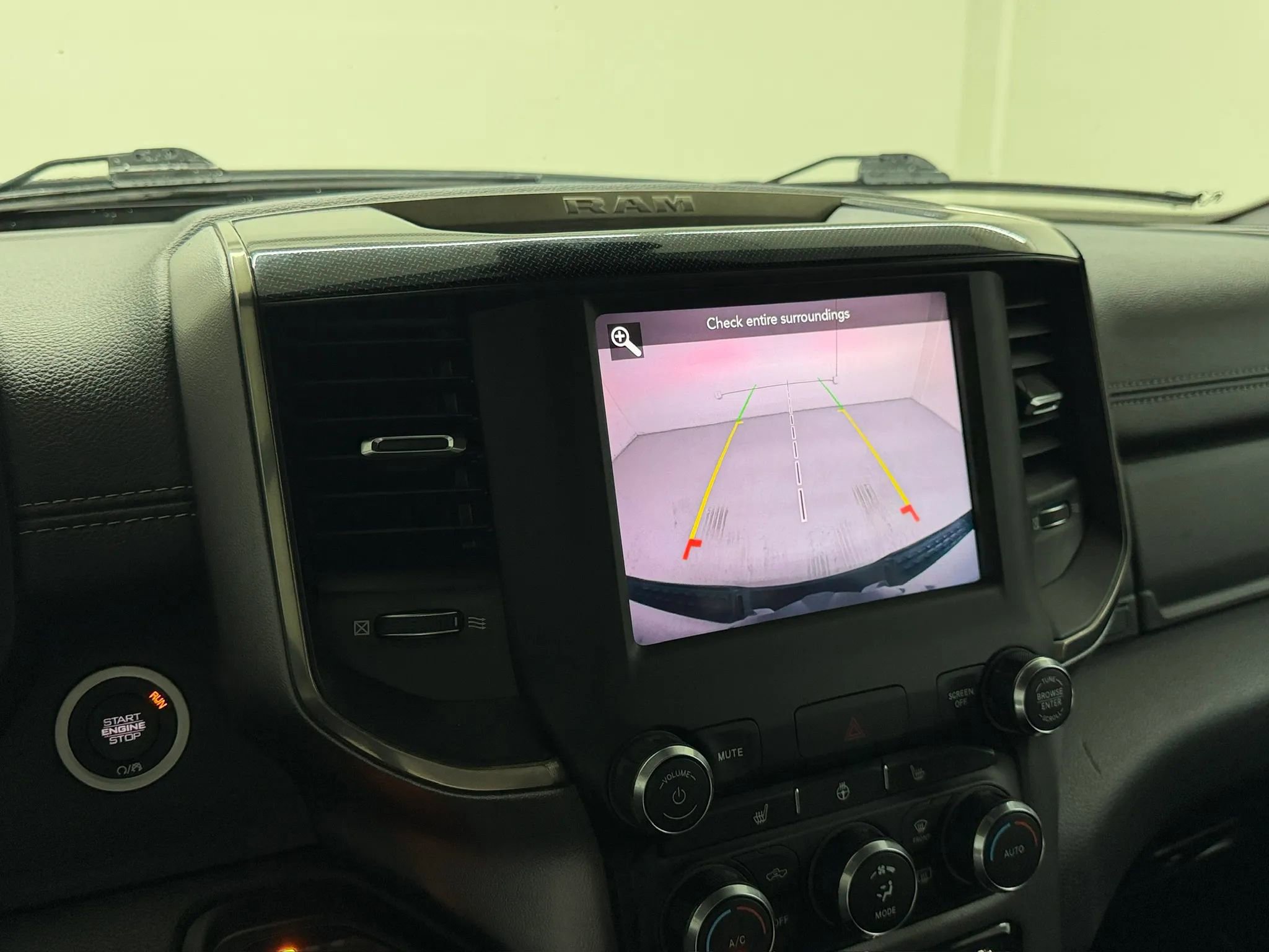 Used 2019 RAM 1500 Sport w/ Level 2 Equipment Group AWD/4WD image 27