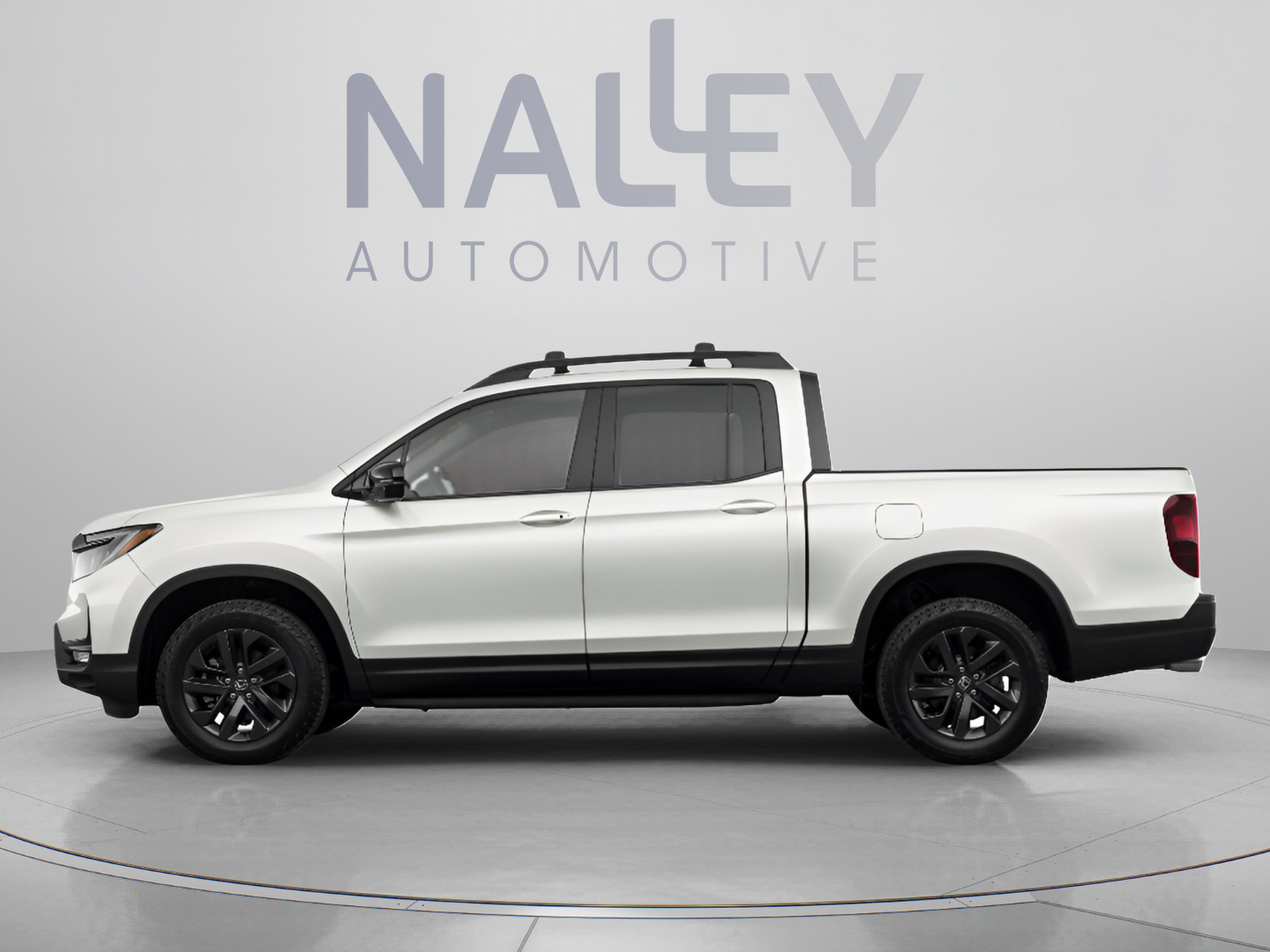 Used 2021 Honda Ridgeline Sport image 2