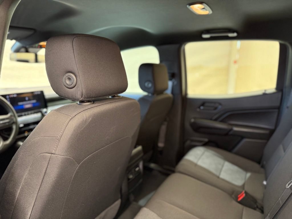 Used 2024 Chevrolet Colorado Trail Boss AWD/4WD image 23