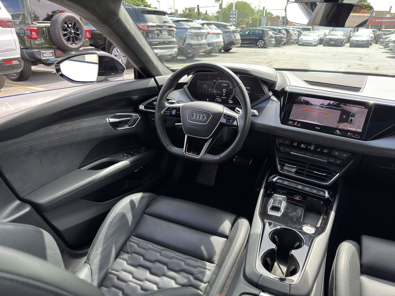 Used 2023 Audi RS e-tron GT w/ Carbon Performance Package AWD/4WD image 38