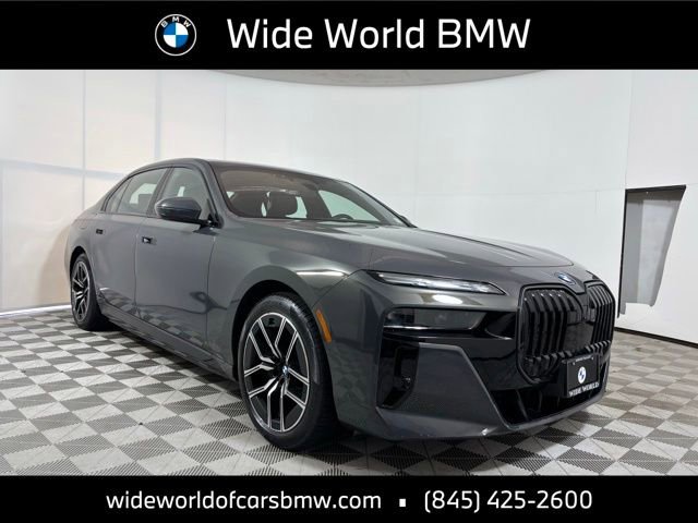 Used 2024 BMW i7 xDrive60 w/ Executive Package image 1