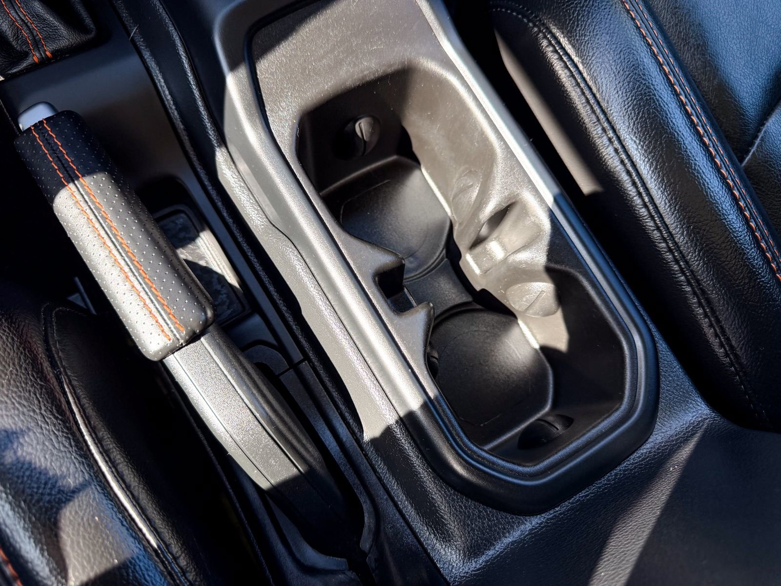 Used 2023 Jeep Gladiator Mojave w/ Cold Weather Group image 32