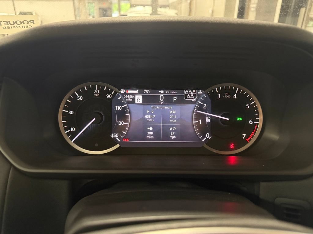 Used 2023 Land Rover Discovery S AWD/4WD image 10