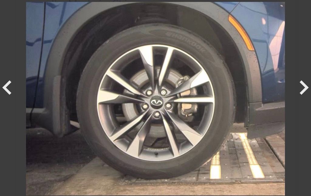 Used 2023 INFINITI QX60 Luxe w/ Cargo Package image 8