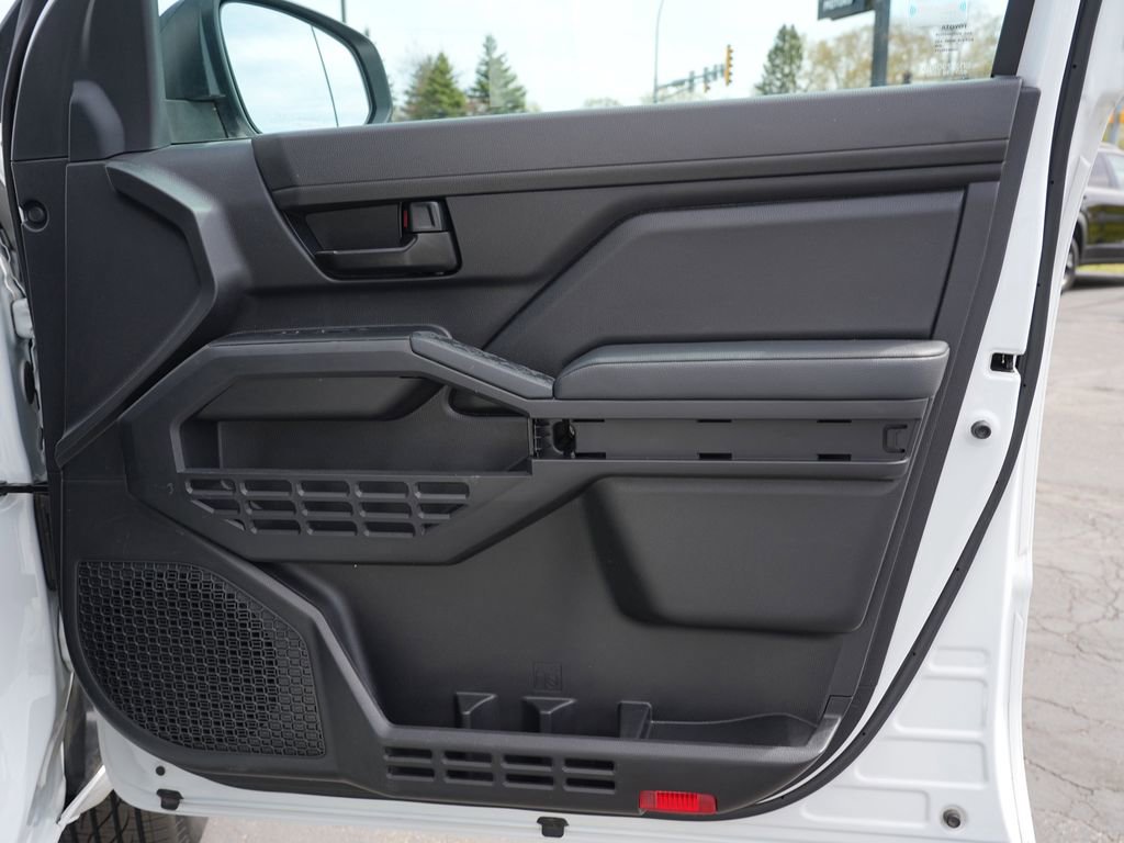 Used 2024 Toyota Tacoma SR RWD image 20