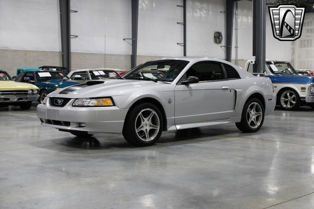 Used 1999 Ford Mustang GT image 12
