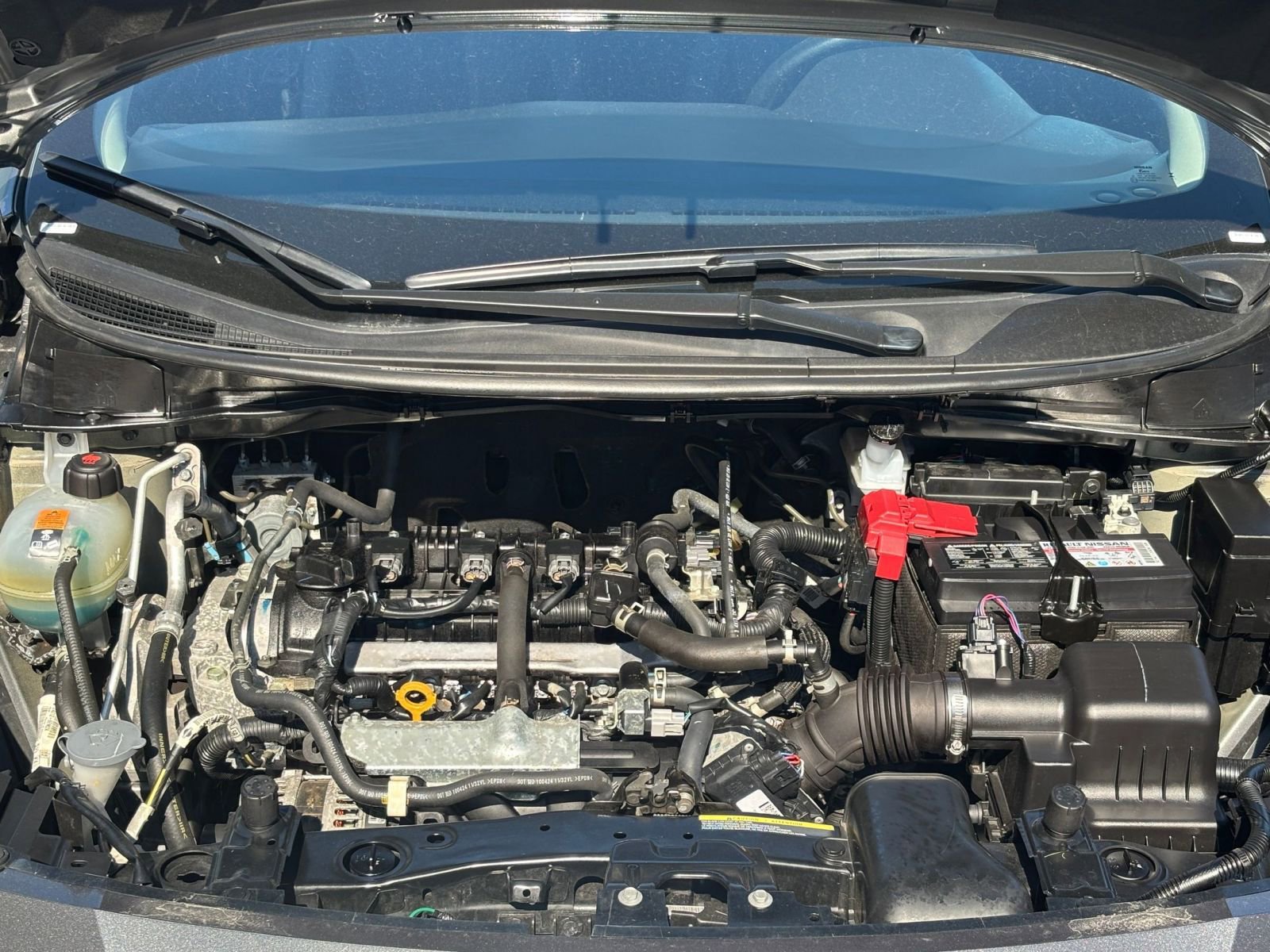 Used 2025 Nissan Versa SV image 32