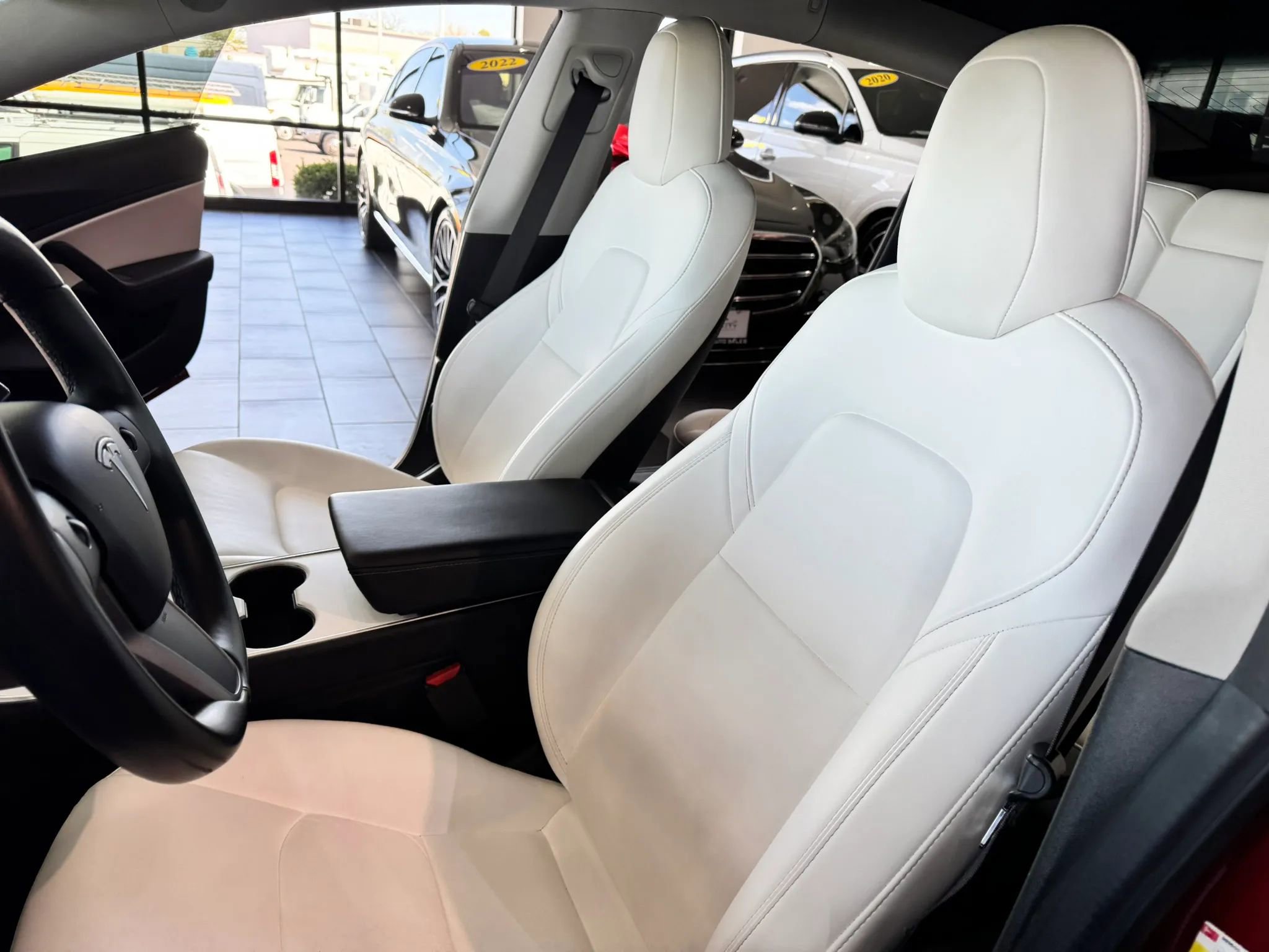 Used 2018 Tesla Model 3 Long Range AWD/4WD image 10
