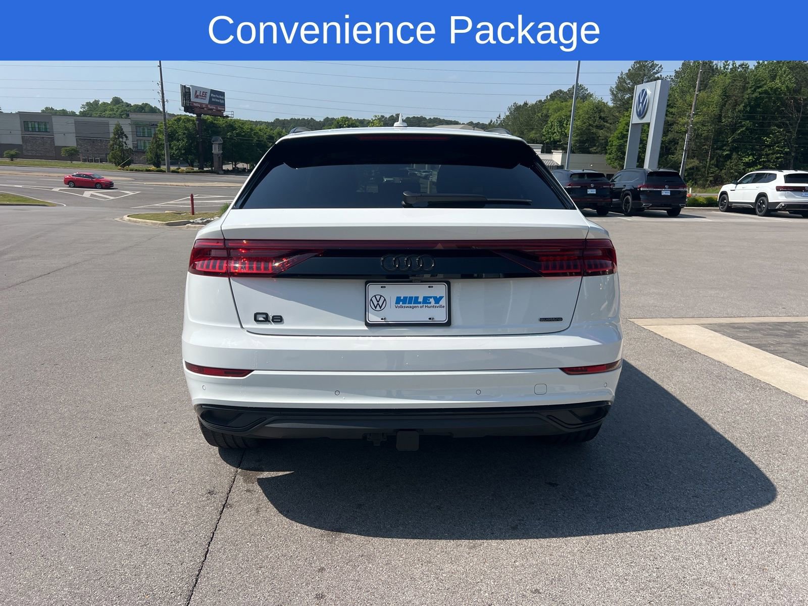 Used 2021 Audi Q8 Premium w/ Black Optic Package AWD/4WD image 7