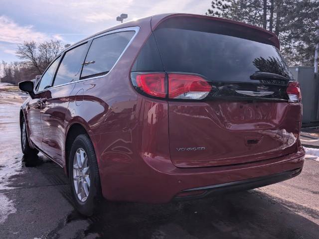 New 2026 Chrysler Voyager LX image 4