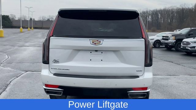 Certified 2023 Cadillac Escalade ESV Luxury image 9