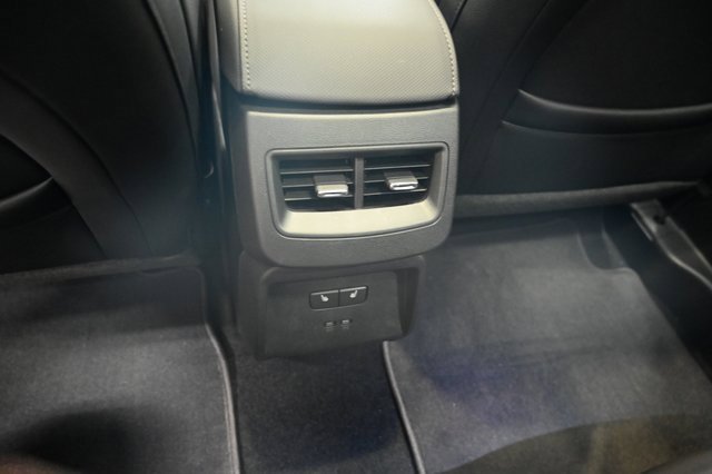 New 2025 Chevrolet Equinox EV RS image 22