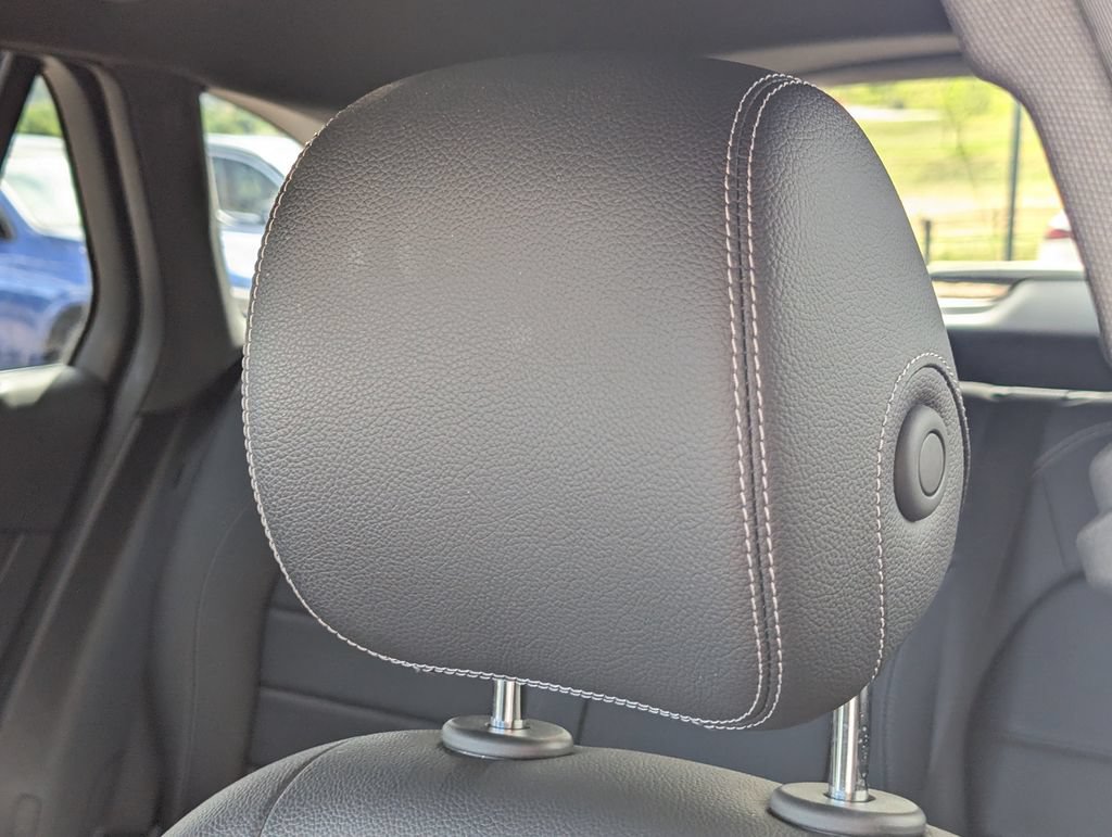 Certified 2022 Mercedes-Benz GLC 300 4MATIC image 13