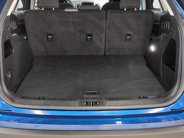 Certified 2024 Ford Edge SE image 6