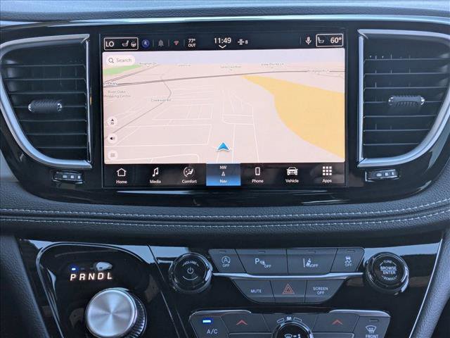 New 2026 Chrysler Pacifica Limited w/ Uconnect Theater Family Group image 14