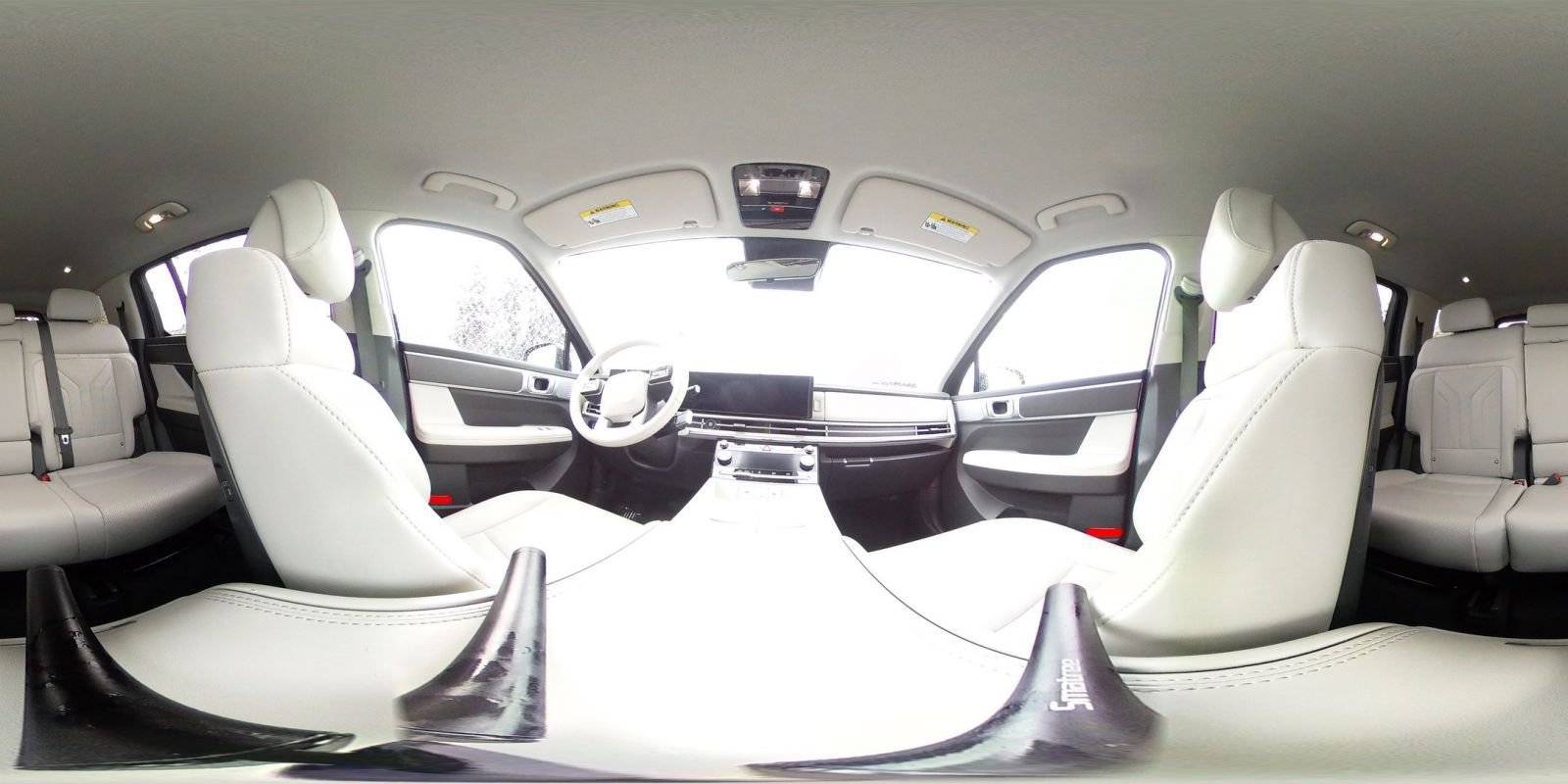 Used 2025 Hyundai Santa Fe SEL FWD image 81