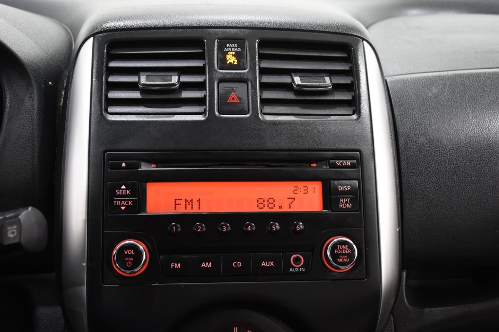 Used 2014 Nissan Versa Note SV FWD image 19