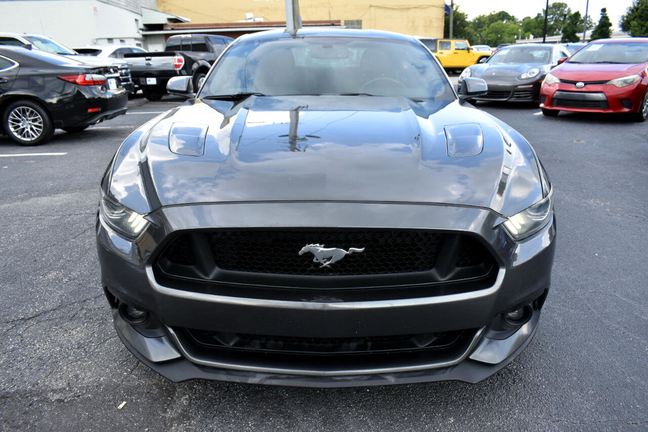 Used 2017 Ford Mustang GT image 3