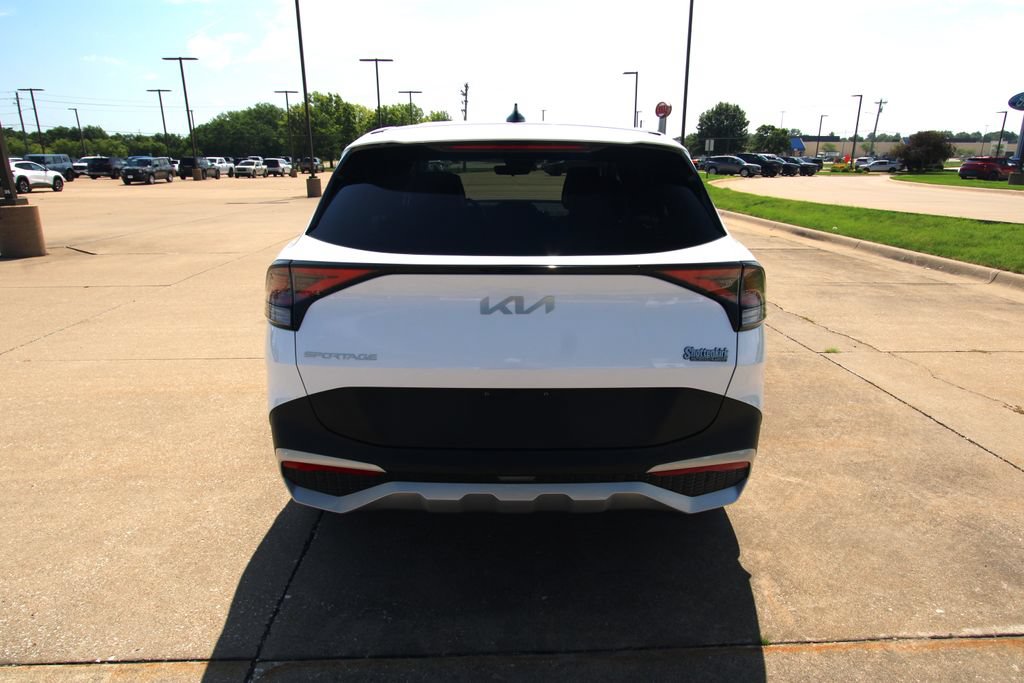 Used 2024 Kia Sportage EX FWD image 14