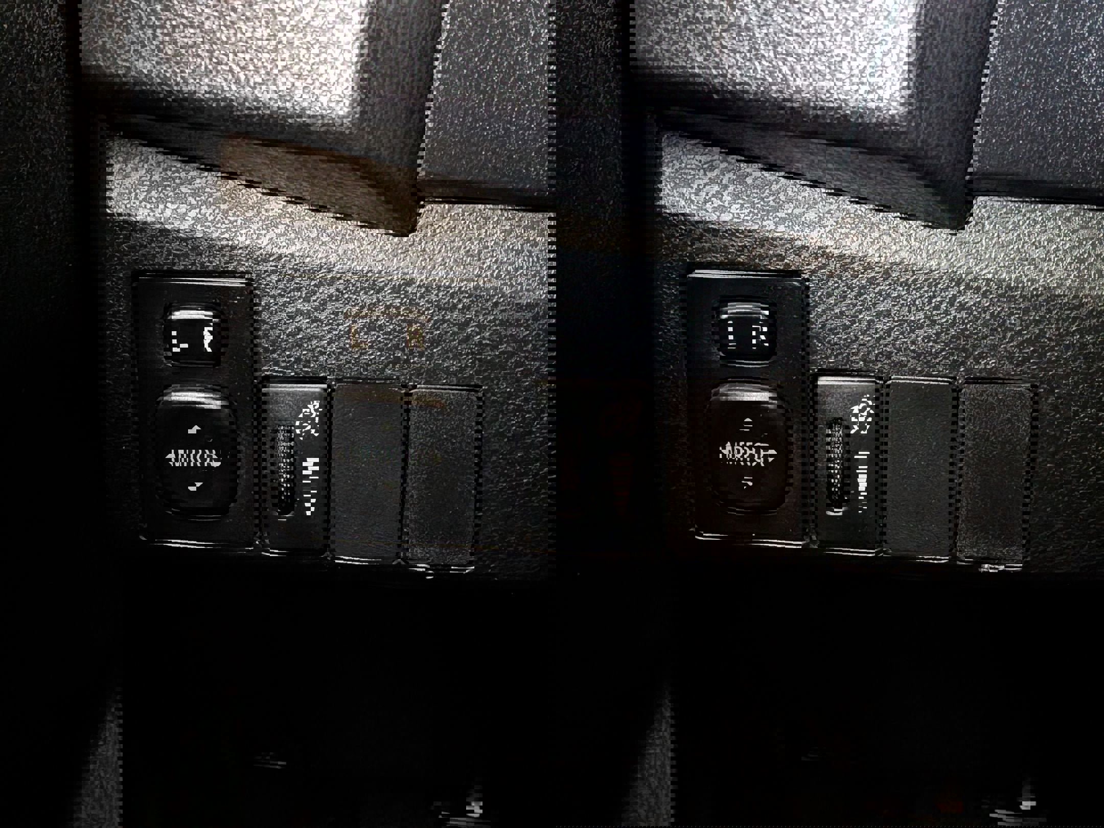 Used 2016 Toyota Corolla S image 18