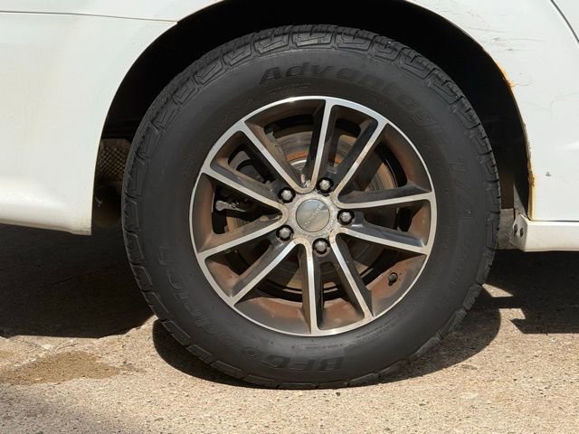 Used 2016 Dodge Grand Caravan R/T FWD image 11