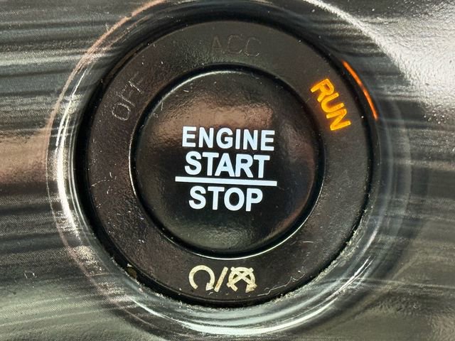 Used 2022 Jeep Grand Cherokee Laredo X image 20