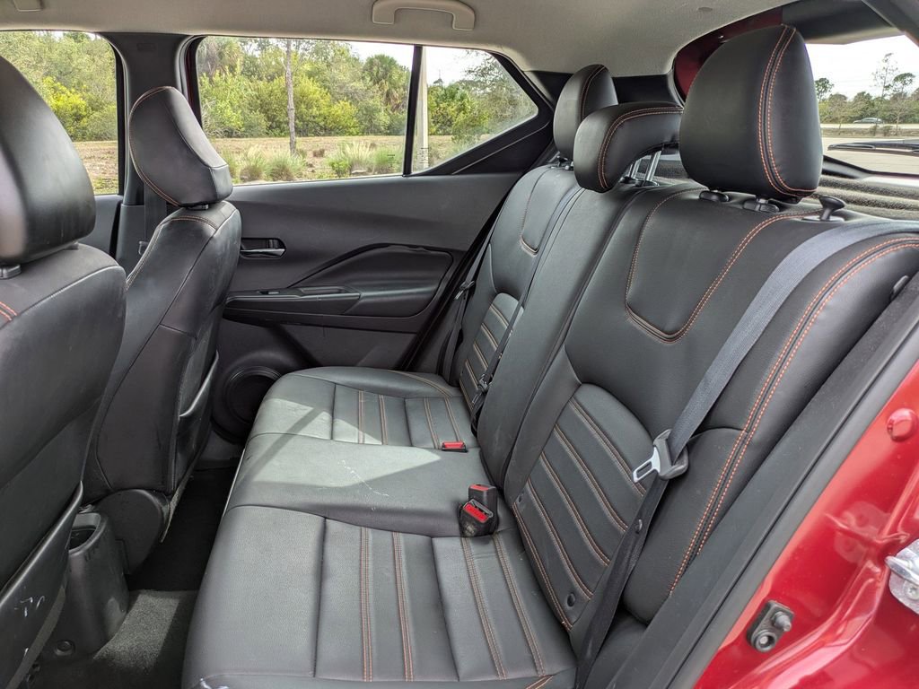 Used 2019 Nissan Kicks SR w/ SR Premium Package image 17