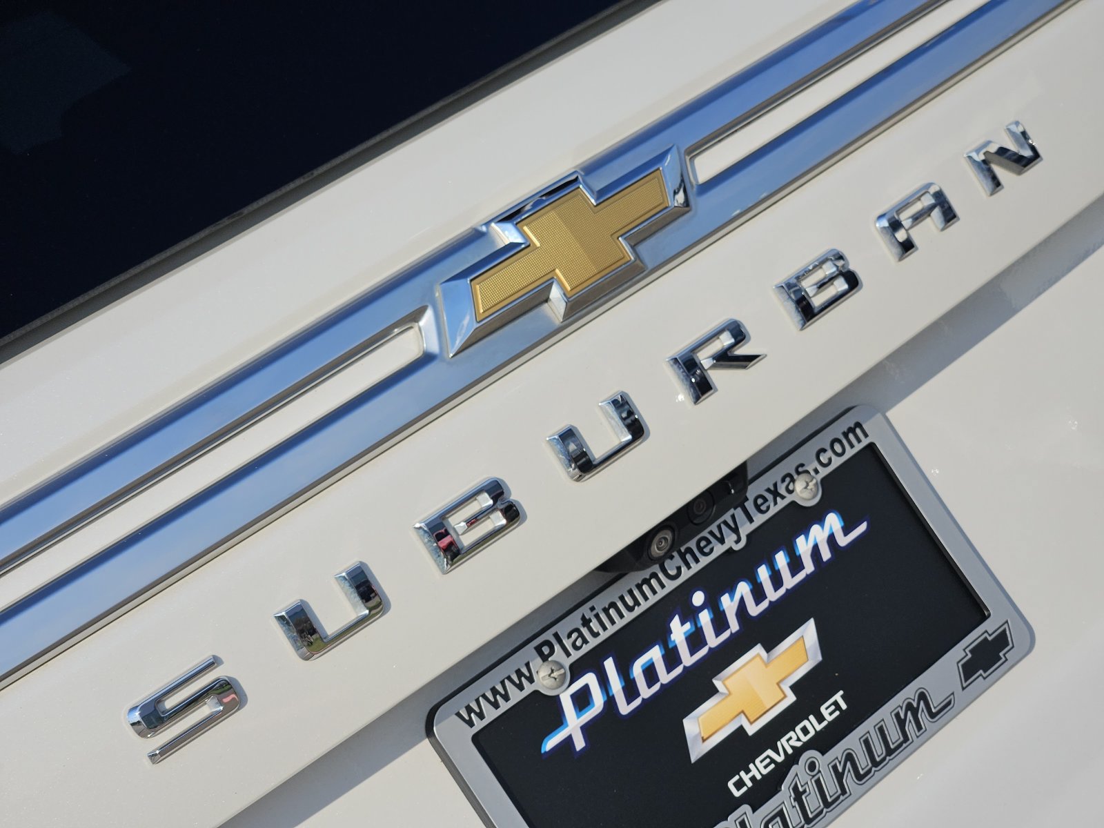 Certified 2023 Chevrolet Suburban High Country AWD/4WD image 16