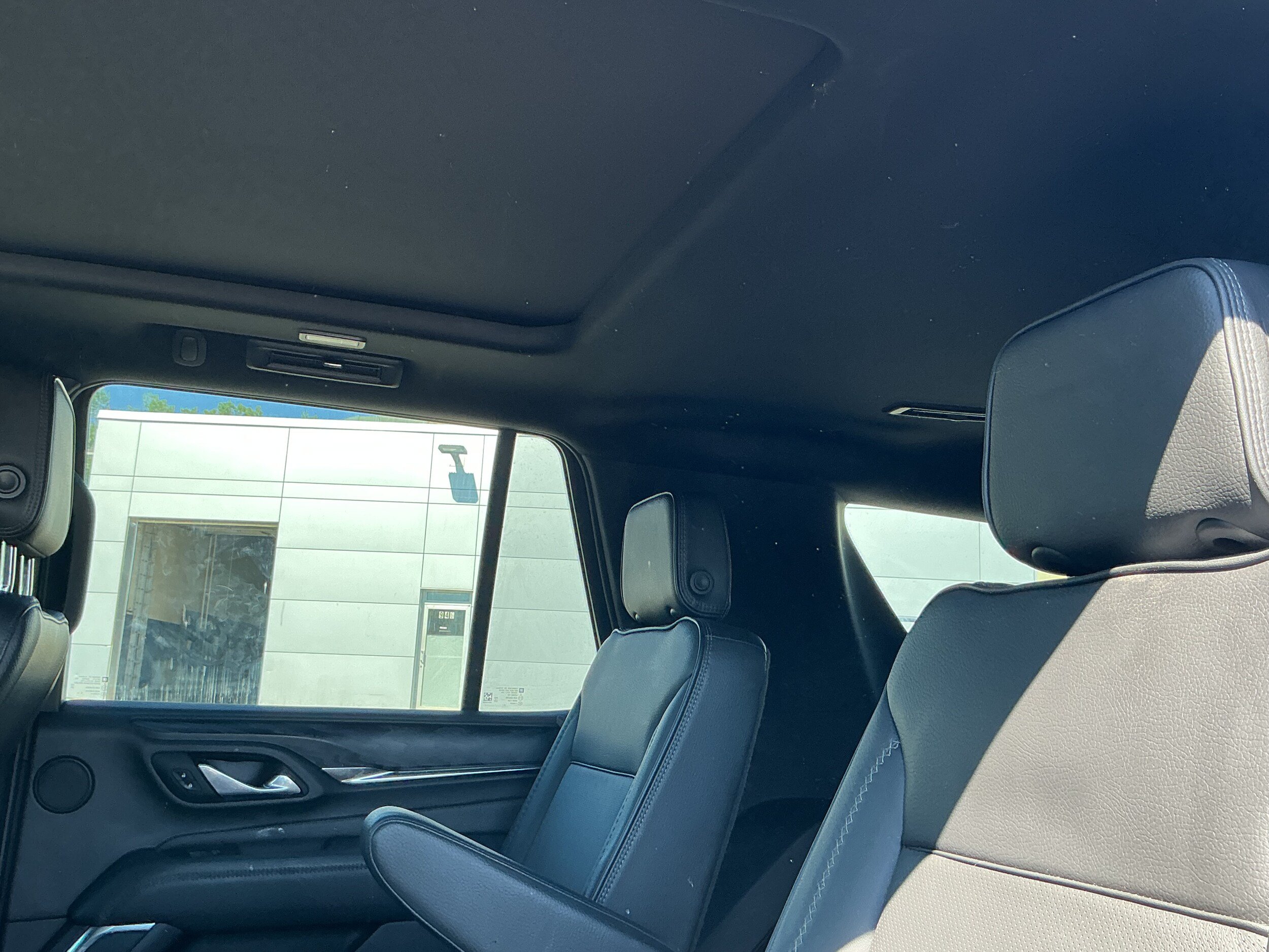 Certified 2023 GMC Yukon Denali AWD/4WD image 6