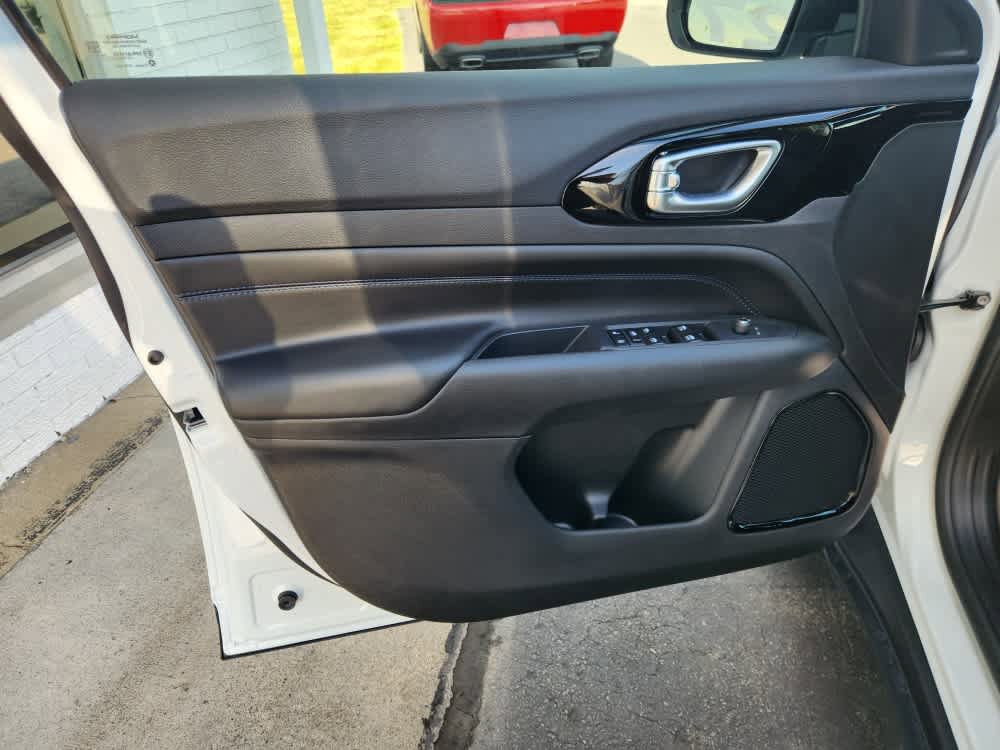 New 2026 Jeep Compass Limited AWD/4WD image 24