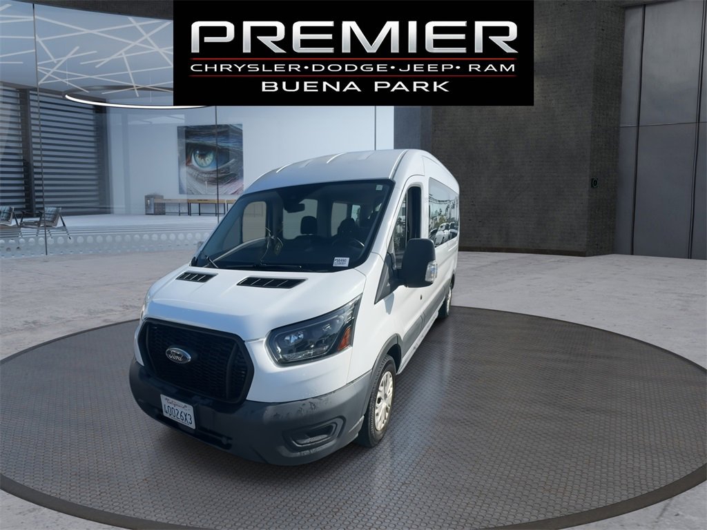 Used 2023 Ford Transit 350 XL image 3