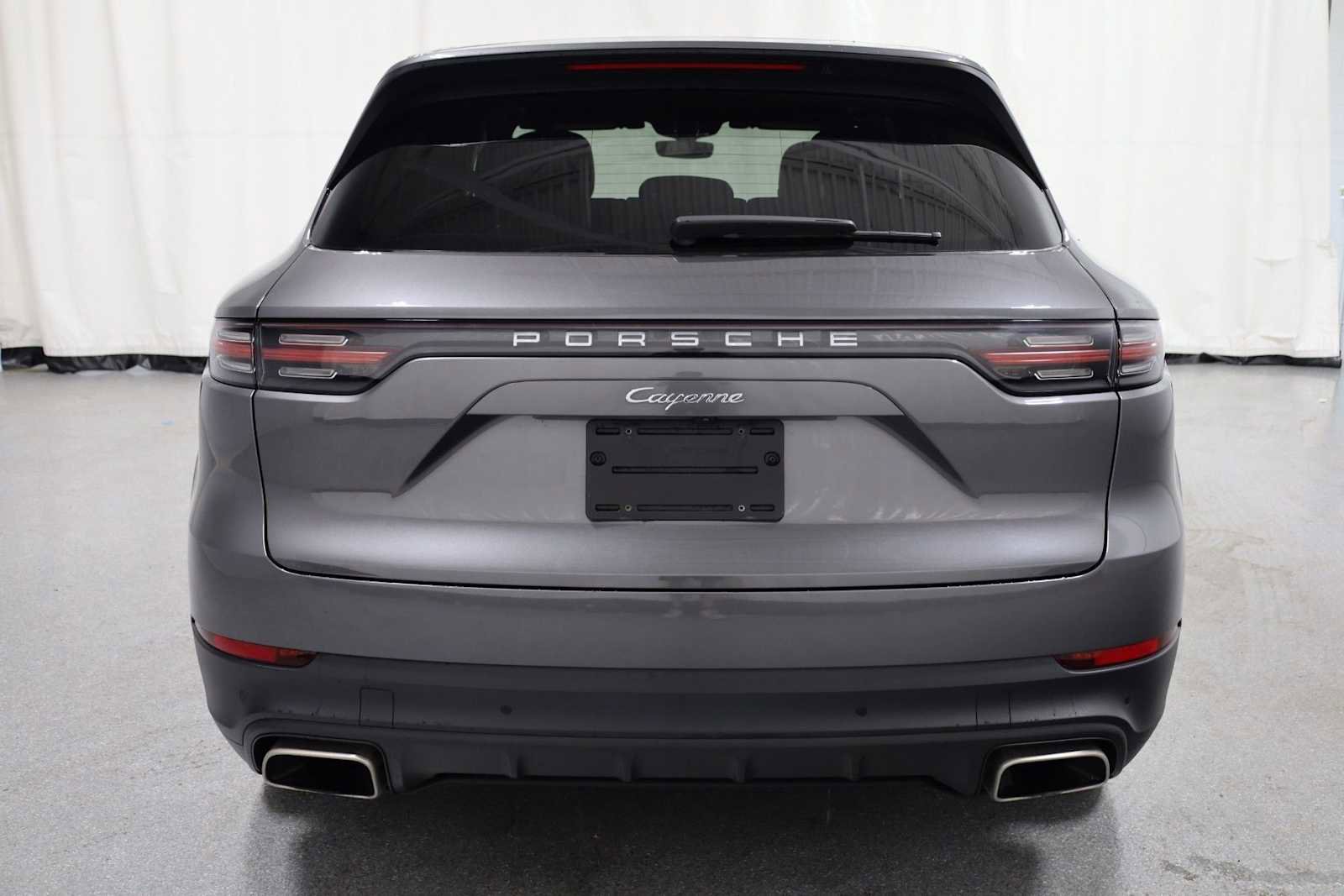 Used 2022 Porsche Cayenne image 7