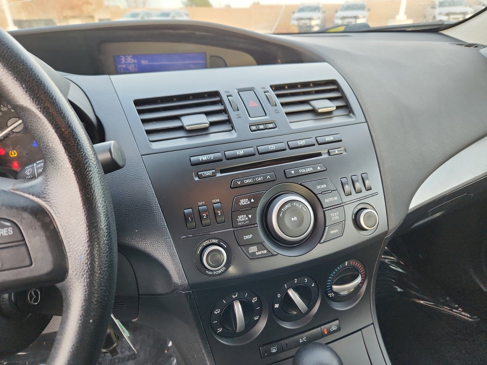 Used 2012 MAZDA MAZDA3 i Touring image 13