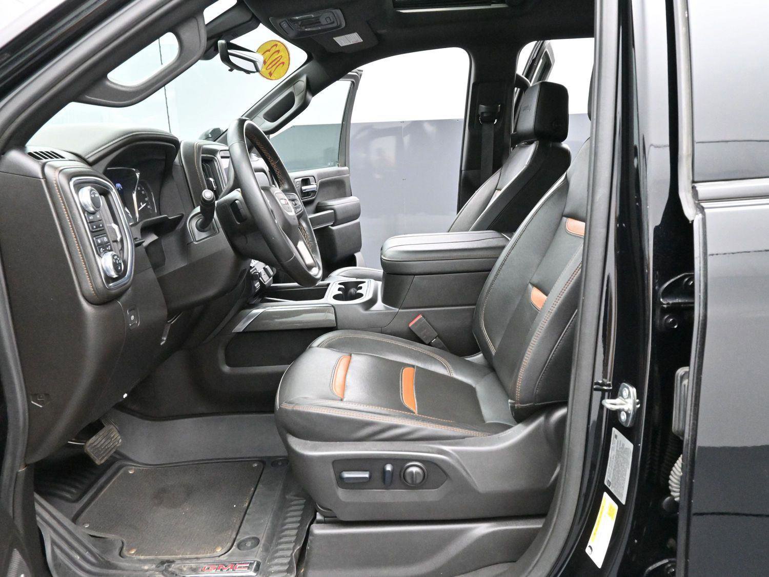 Used 2023 GMC Sierra 3500 AT4 w/ AT4 Premium Plus Package image 12