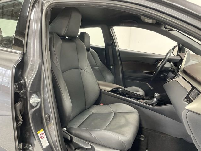 Used 2019 Toyota C-HR Limited image 27