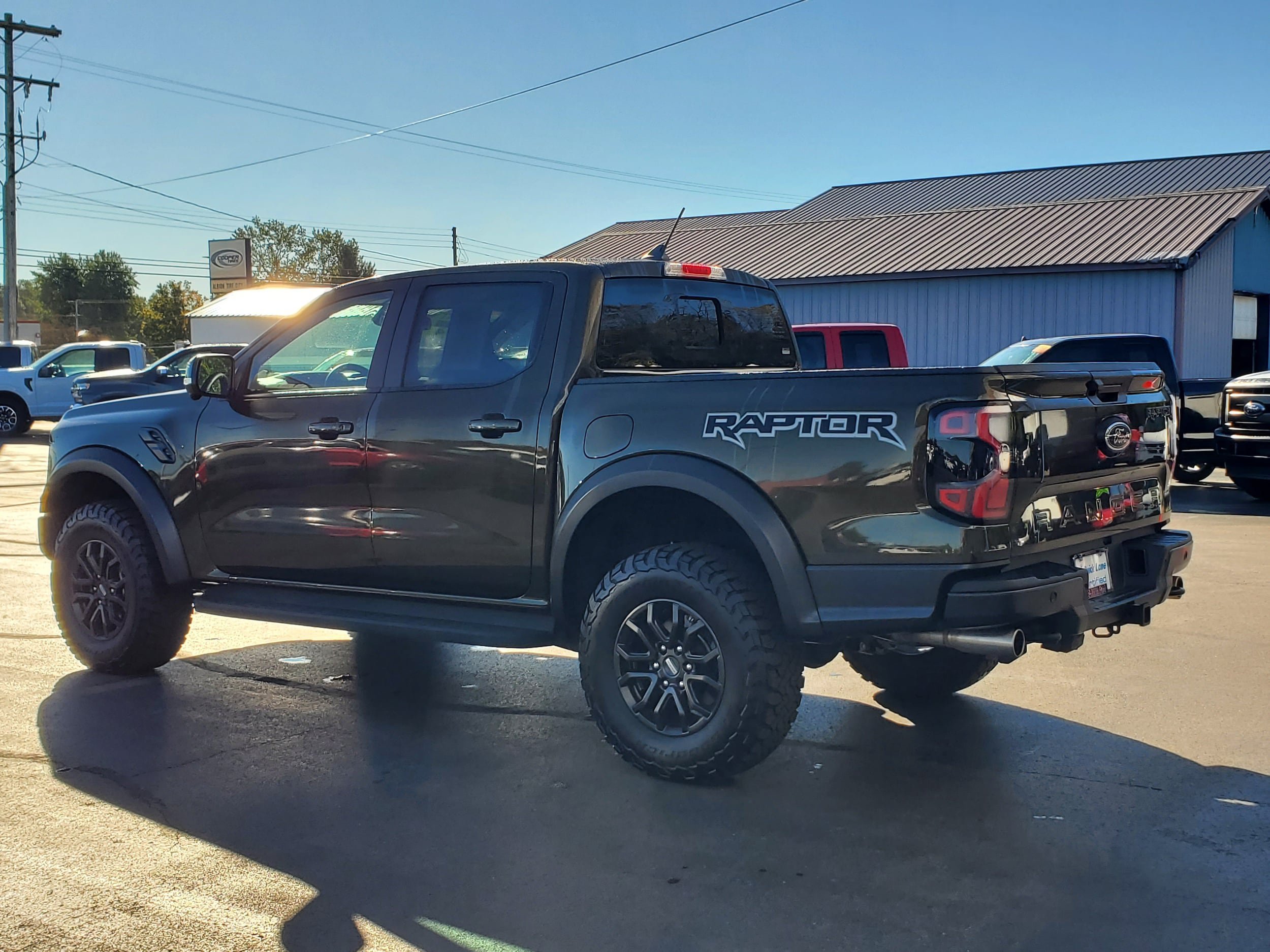 Used 2025 Ford Ranger Raptor AWD/4WD image 3