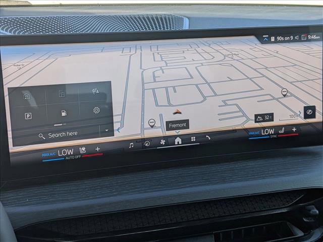 Used 2025 BMW 330i Sedan w/ Convenience Package image 13